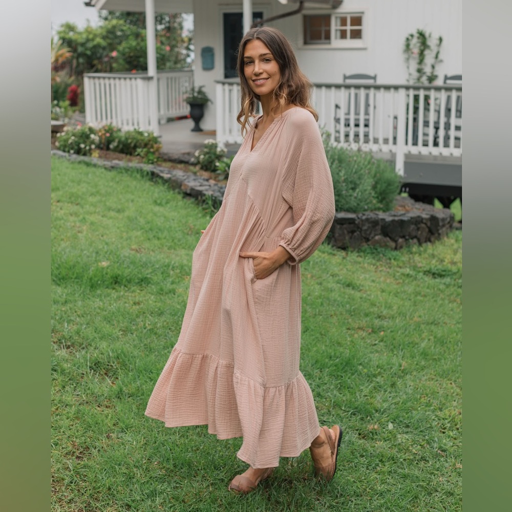 Neuflora Elegant Pink Maxi Dress